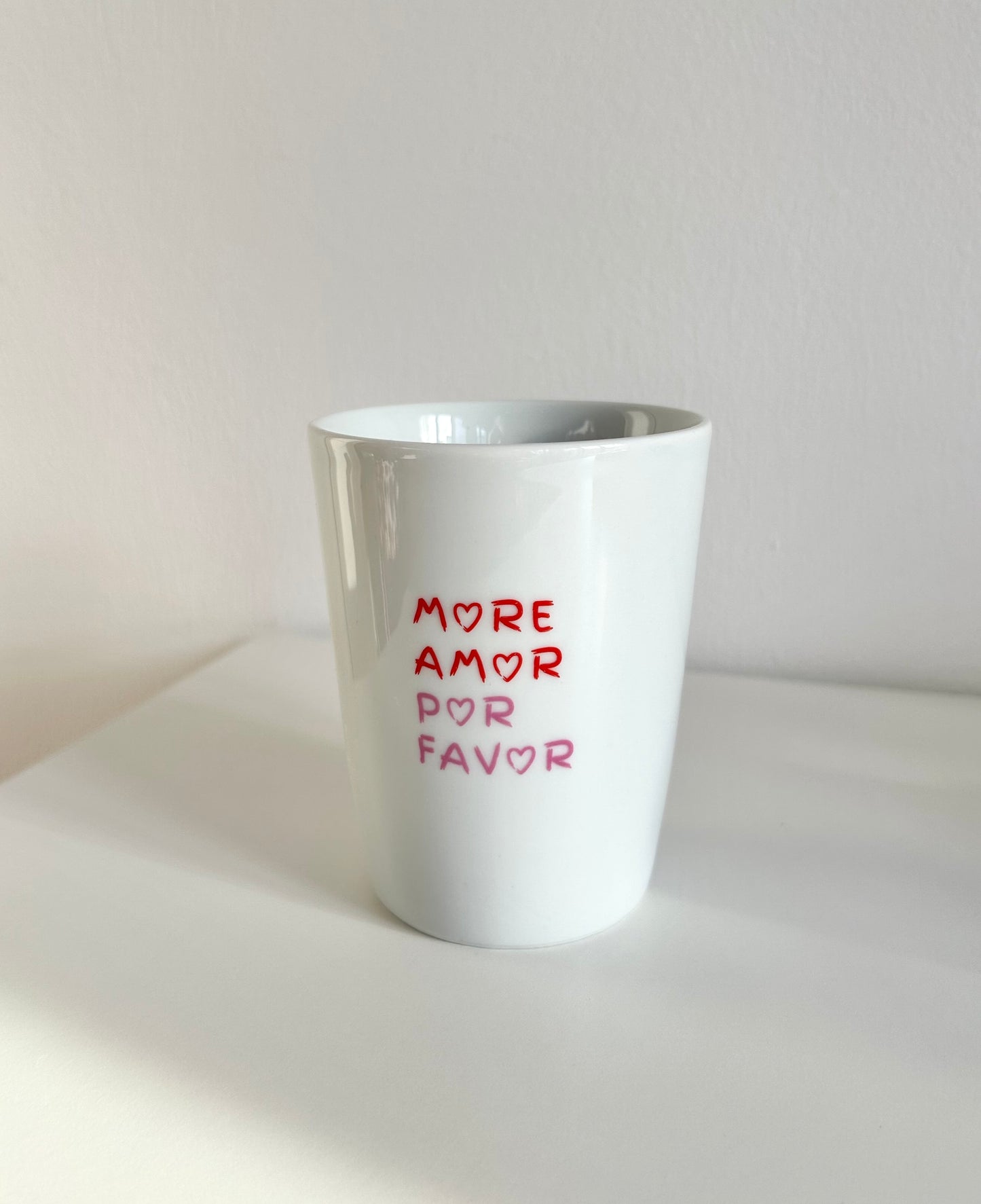 Becher More Amor, por favor