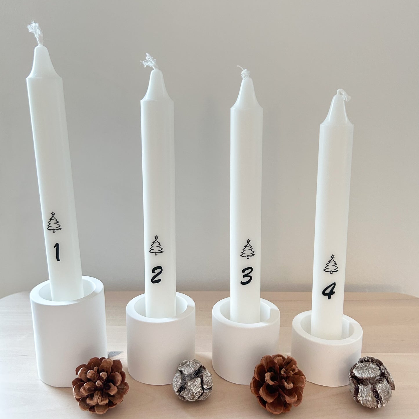 Kerzenhalter mit Adventskerzen - Set